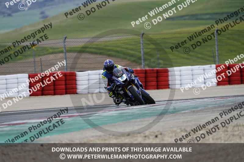 cadwell no limits trackday;cadwell park;cadwell park photographs;cadwell trackday photographs;enduro digital images;event digital images;eventdigitalimages;navarra;no limits trackdays;peter wileman photography;racing digital images;trackday digital images;trackday photos